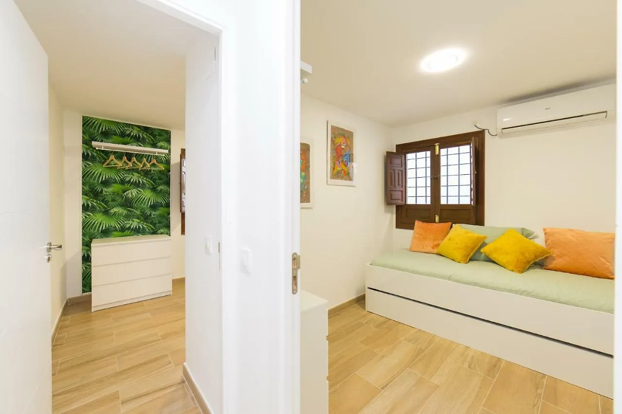 Apartamentos Deanes 5 Cordoba Apartment