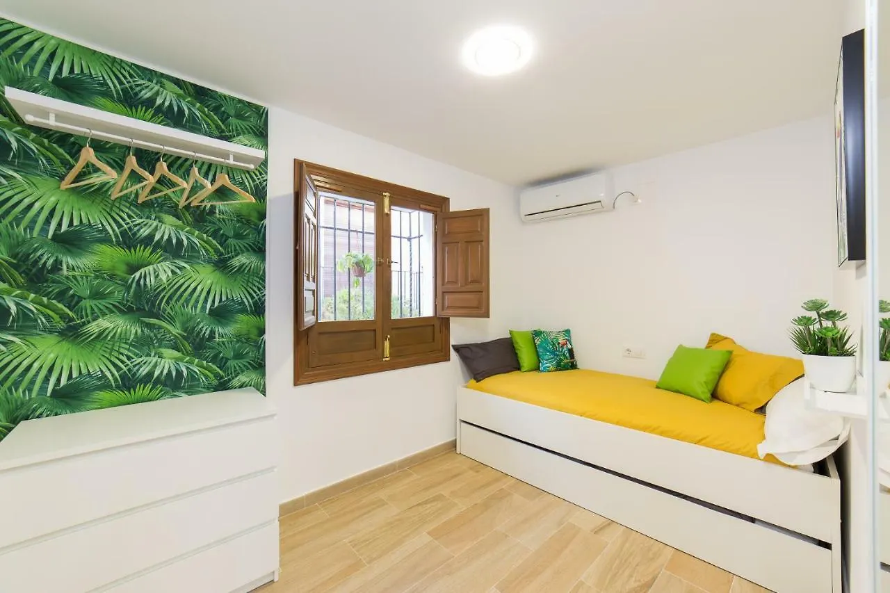 Apartamentos Deanes 5 Cordoba Apartment